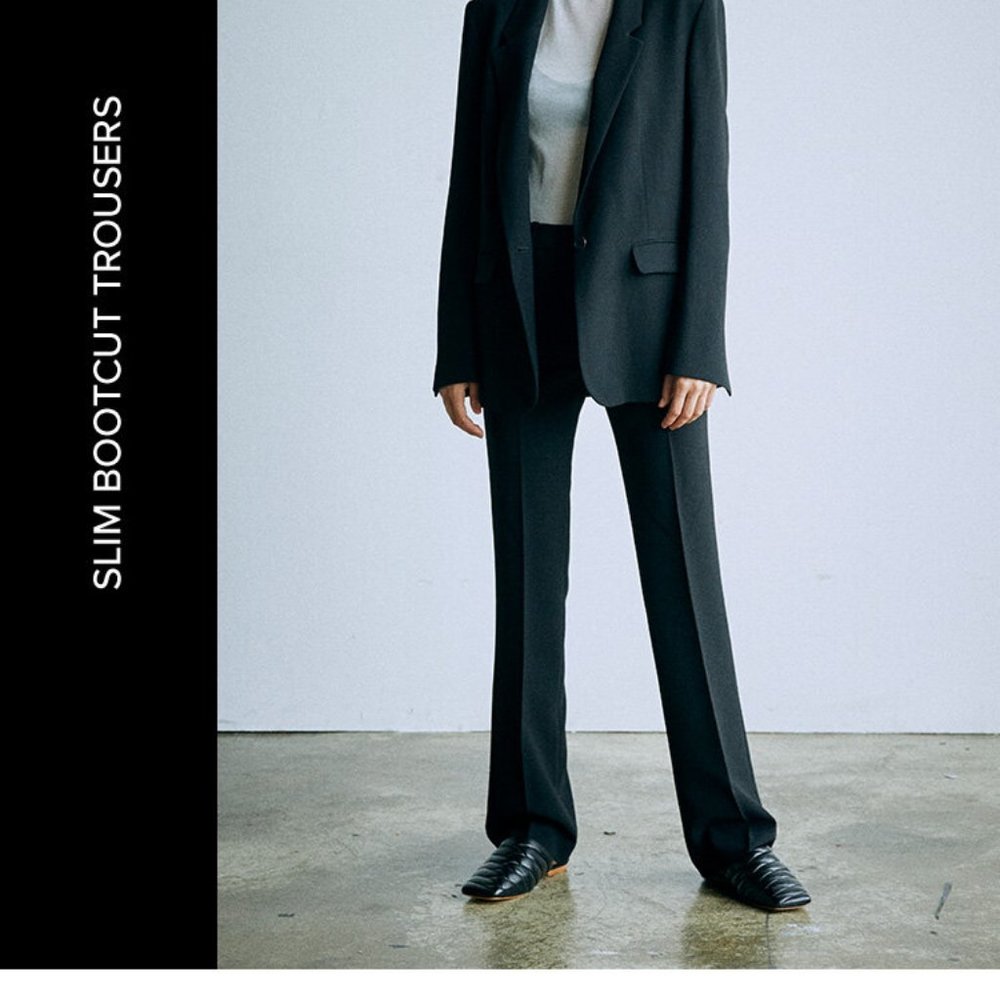 Front Row Slim Bootcut Trousers_Black